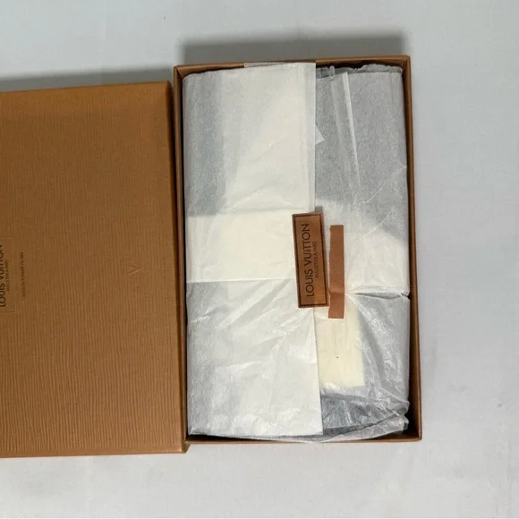 Louis Vuitton Black Epi Long Wallet with Gold Hardware & Box - Picture 10 of 12